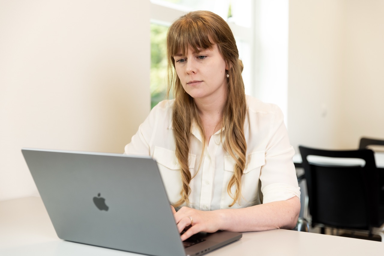 Behandelaar vrouw.jpeg